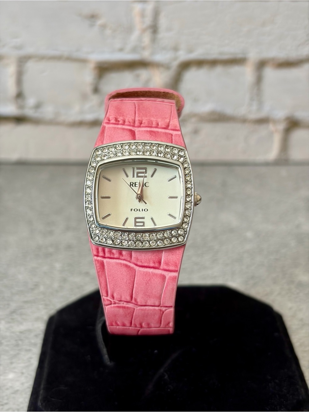 Relic Folio Ladies Pink Crystal Bezel Quartz Watch New Battery 27mm